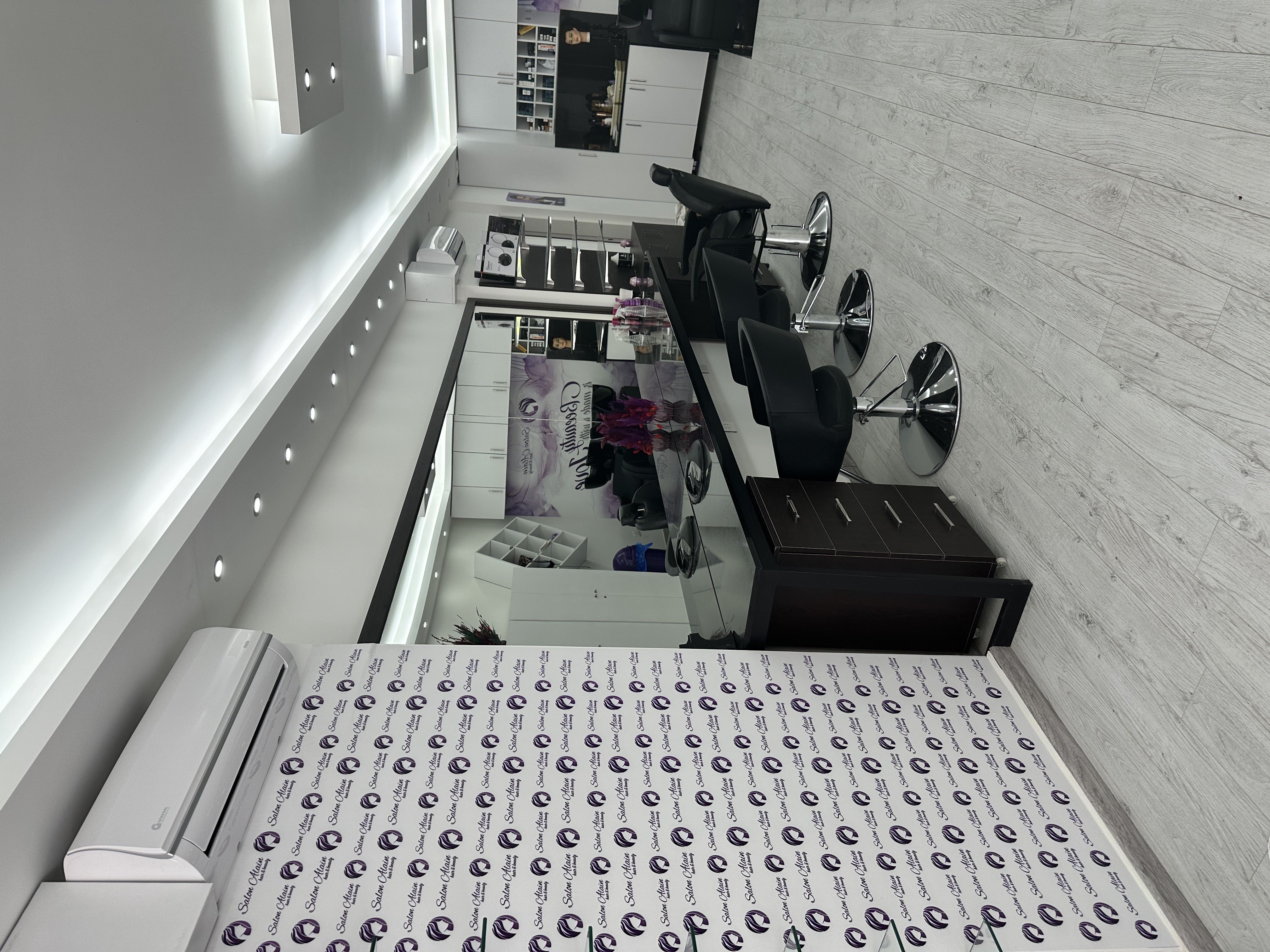 Styling station at Salon Alain