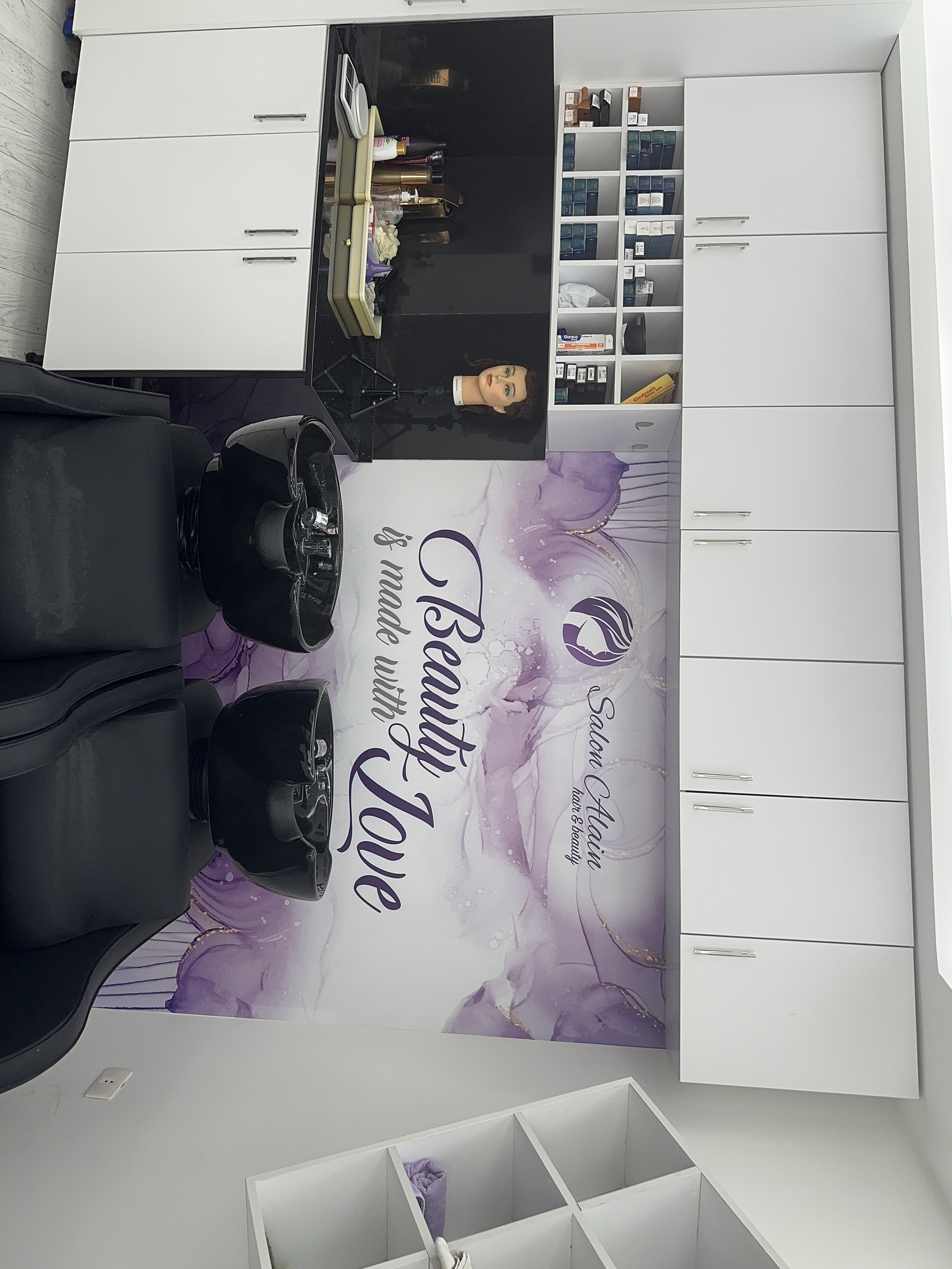 Client experience at Salon Alain